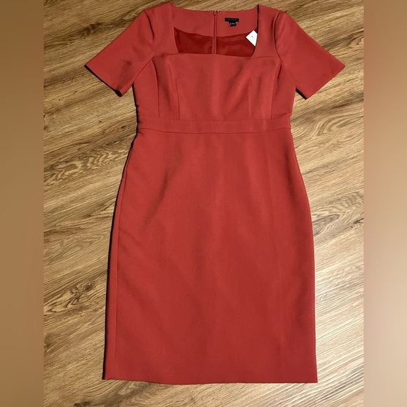 NWT!  J. Crew Square-Neck Sheath Dress in color Faded Spice - Picture 4 of 12